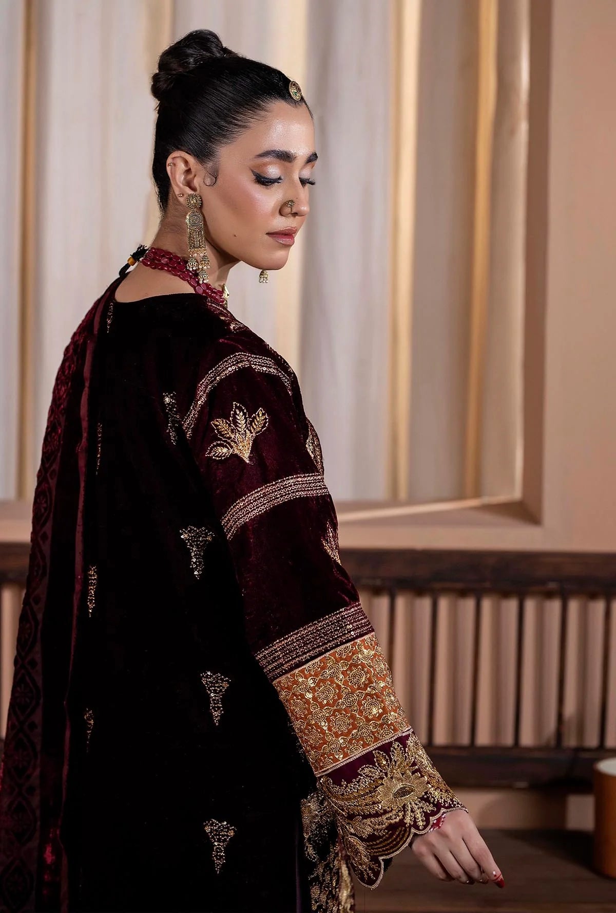 Plachi-0008 Stitched Embroidered Velvet Salwar Kameez with Velvet Shawl
