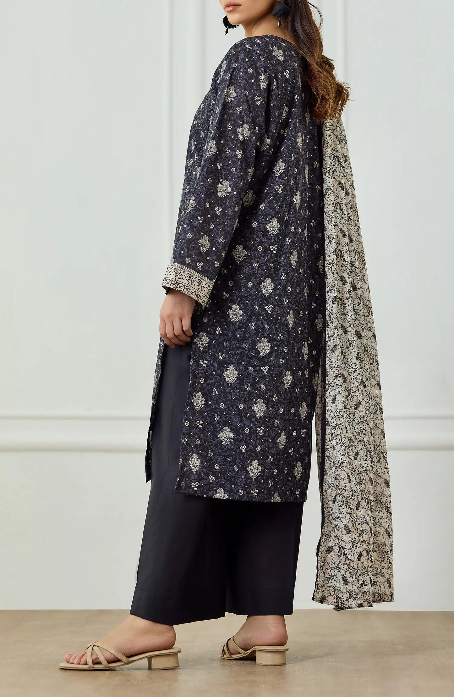 3 PIECE | PRINTED | LAWN SHIRT | OTL-25-508/U BLACK