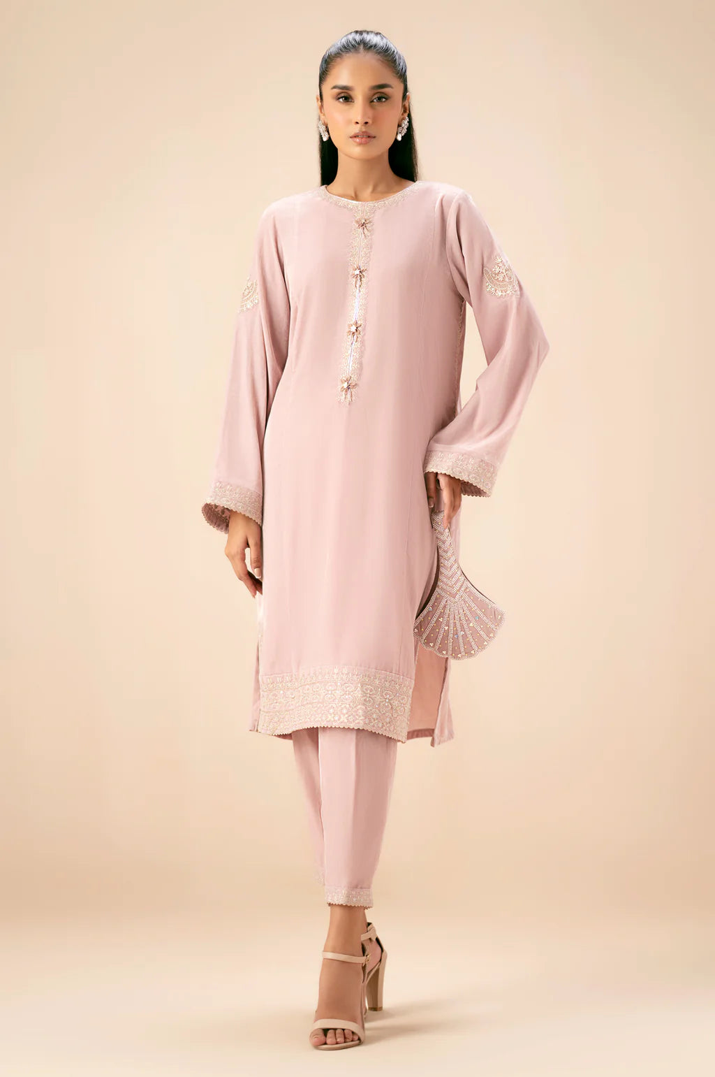 EMBROIDERED SUIT