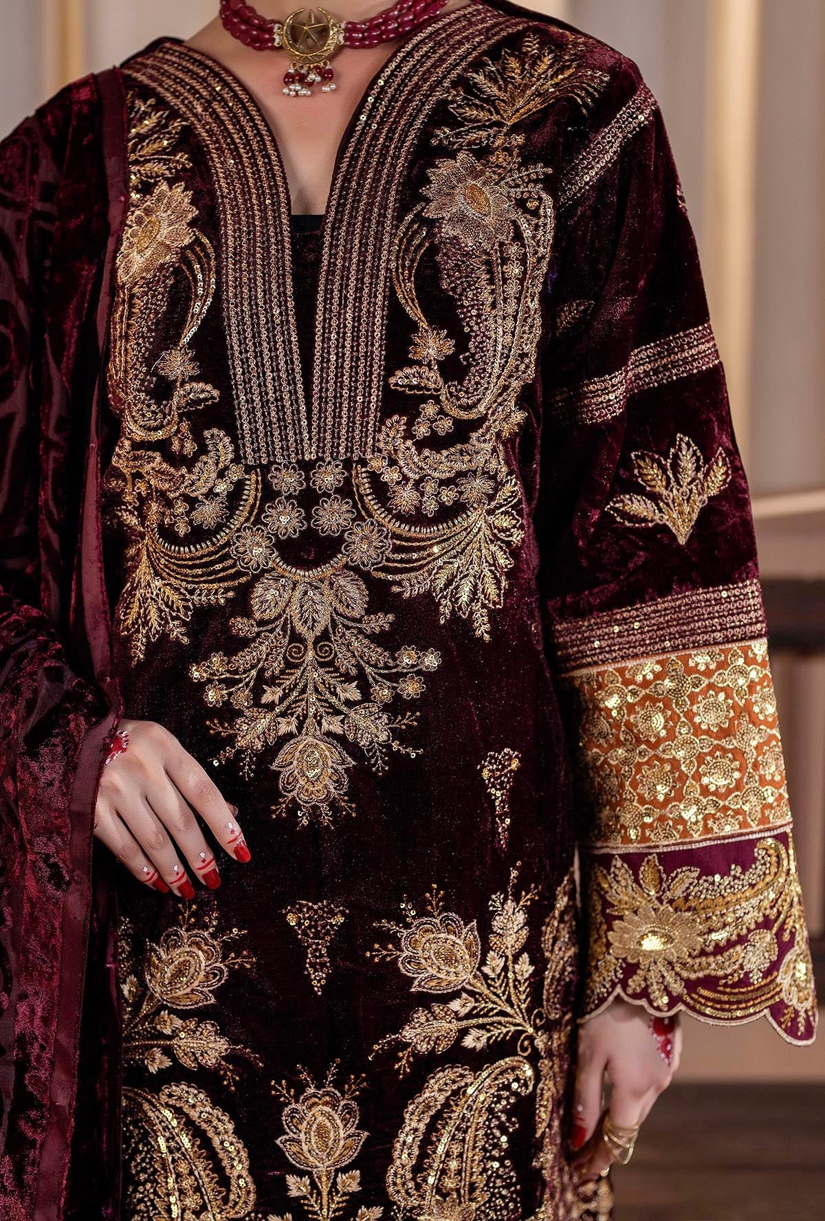 Plachi-0008 Stitched Embroidered Velvet Salwar Kameez with Velvet Shawl