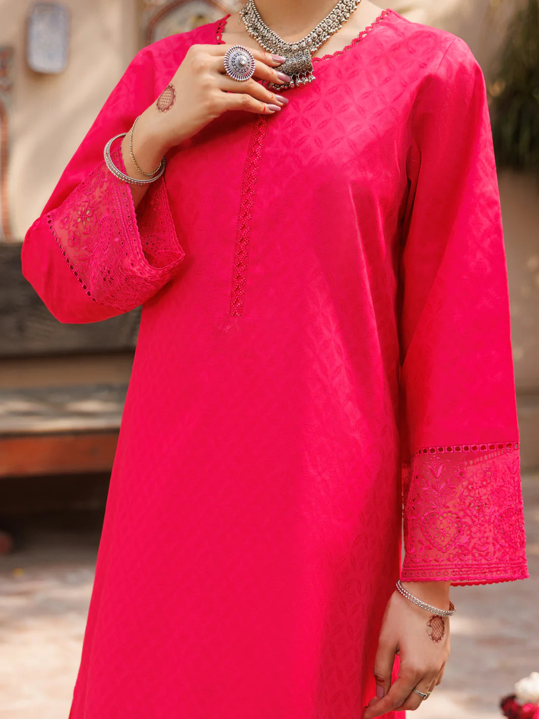 AL-2PS-LKS-1054 – Pink Schiffli Embroidered 2-Piece Stitched Suit