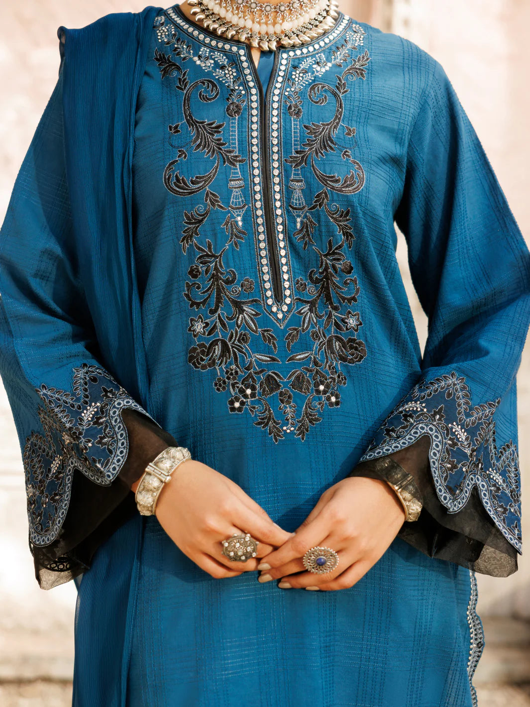 ALP-3PS-2175 – 3-Piece Stitched Suit