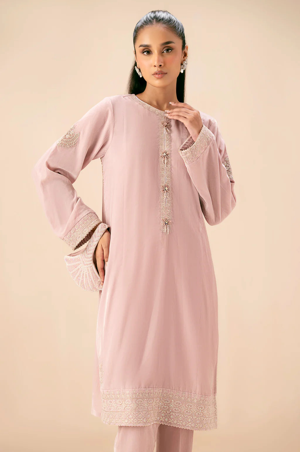 EMBROIDERED SUIT