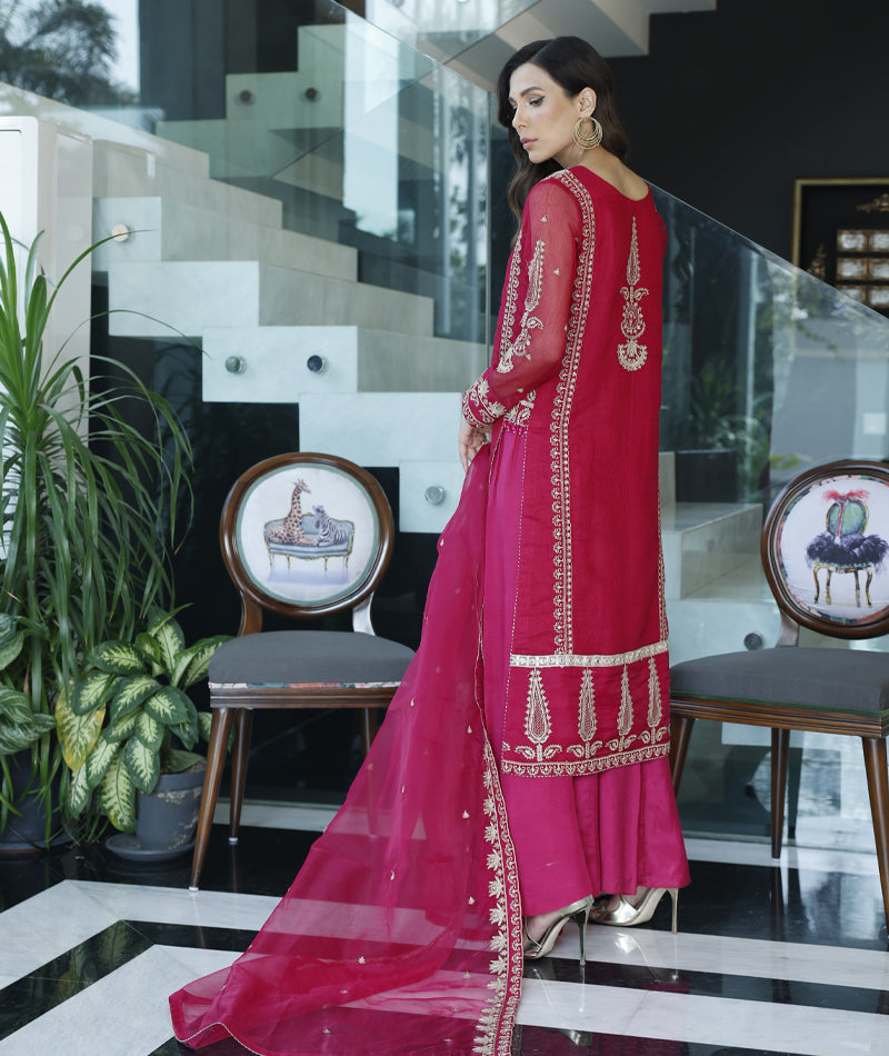 Merakish magenta khaddi net 3-piece suit with sequin embroidery