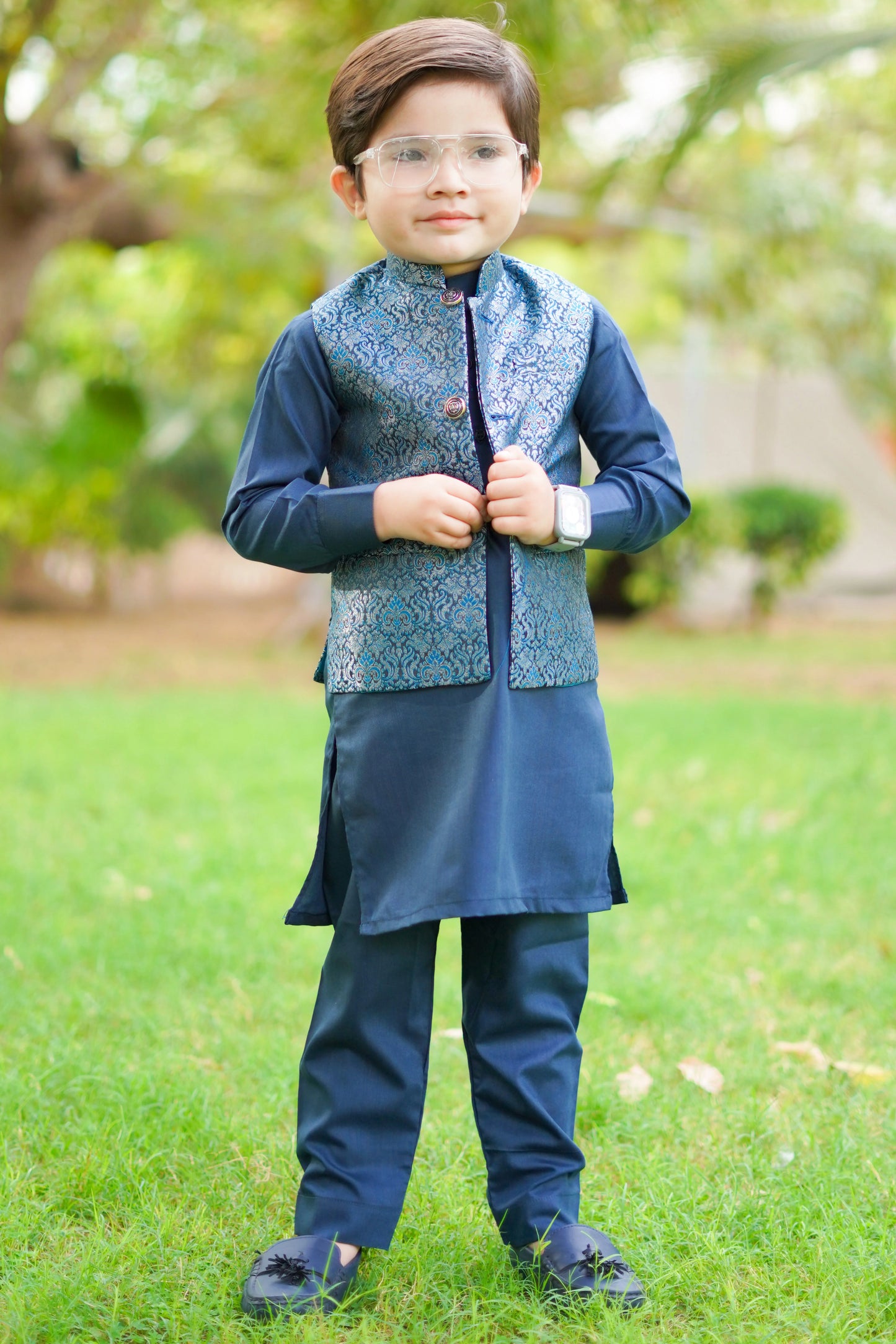 Metallic Blue Waistcoat Suit EW18