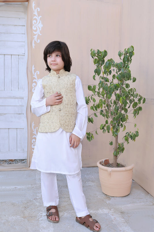 Off White Embroidered Waistcoat Suit - V24