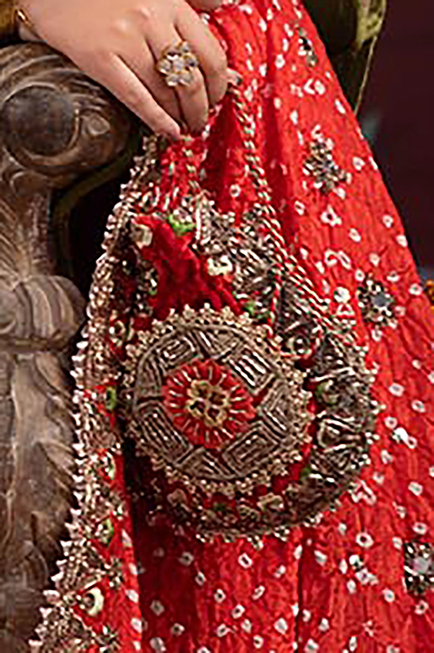 Side profile of outfit with Silk dupatta spread out