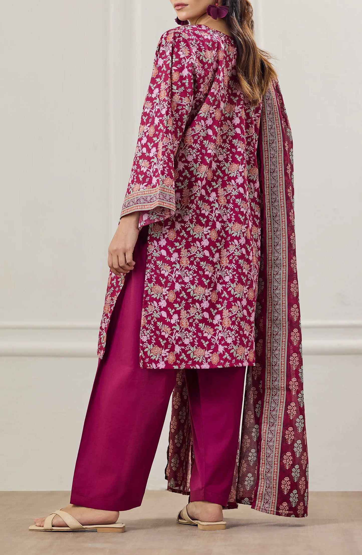 3 PIECE | PRINTED LAWN | OTL-25-504