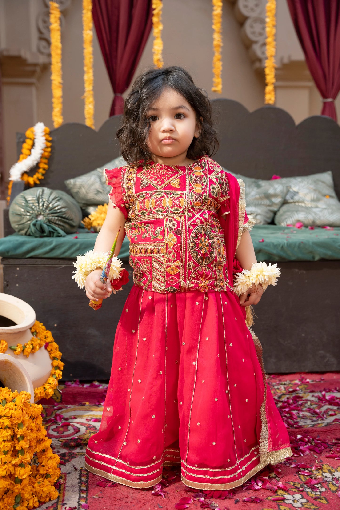 Gulabi - 4 Pc Set