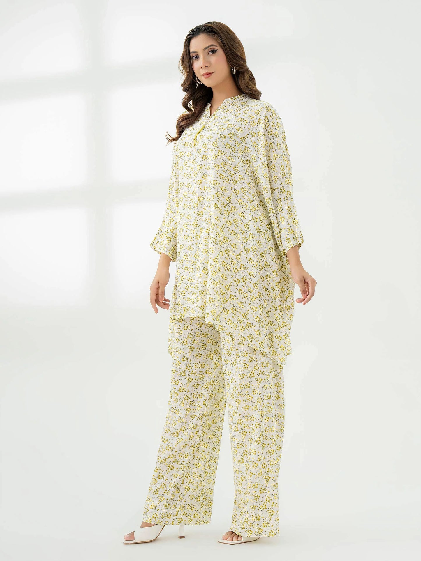 side look White Raw Silk Printed Co-Ord Set