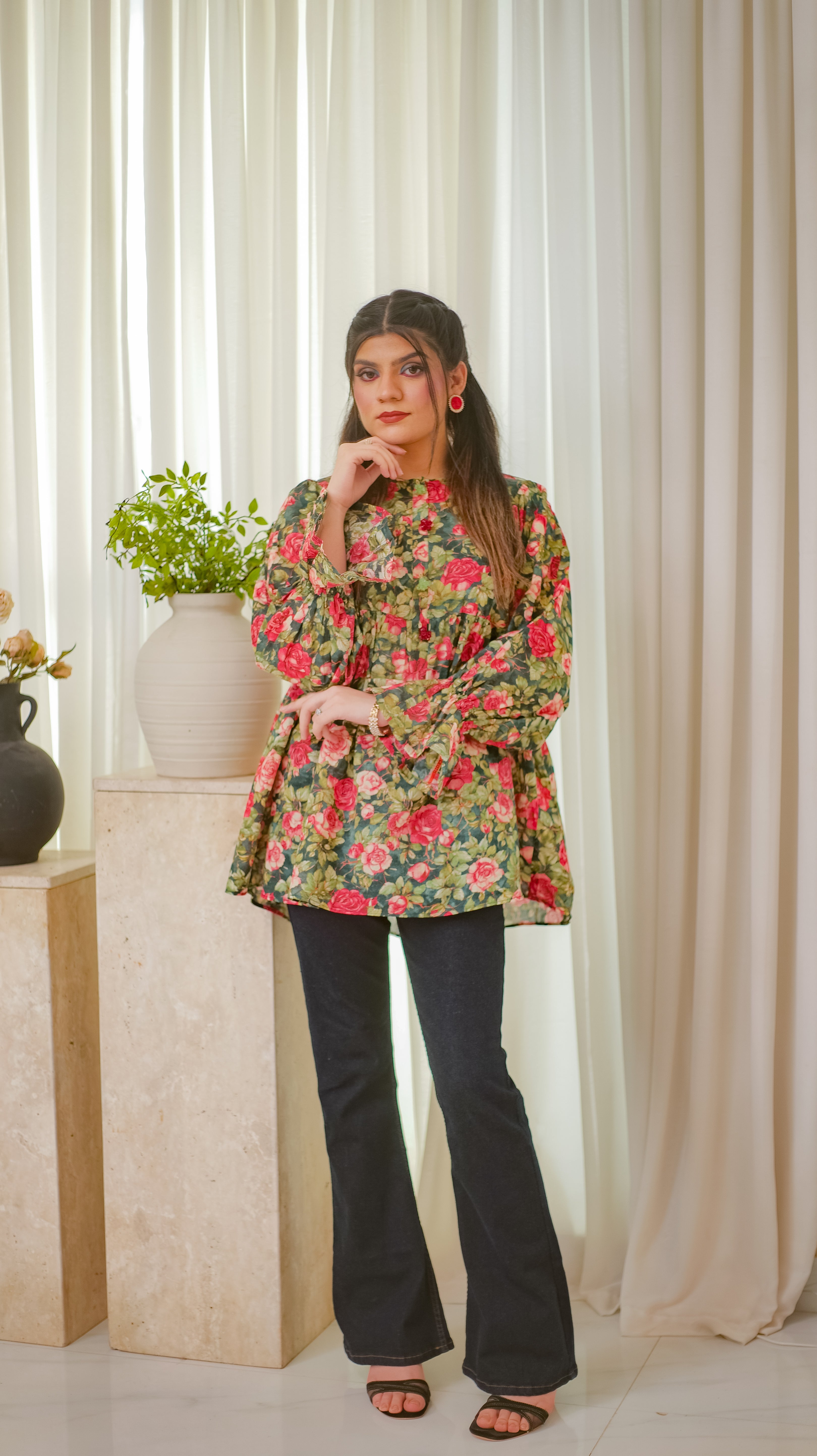 MSP 201 - Red And Green Kurti