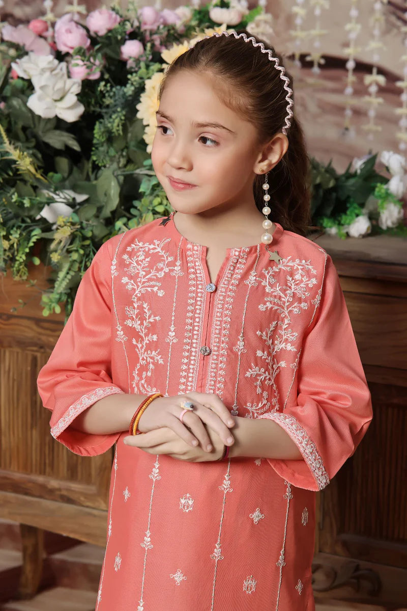 Girls’ peach kurta set in lawn fabric, Pakistani attire USA