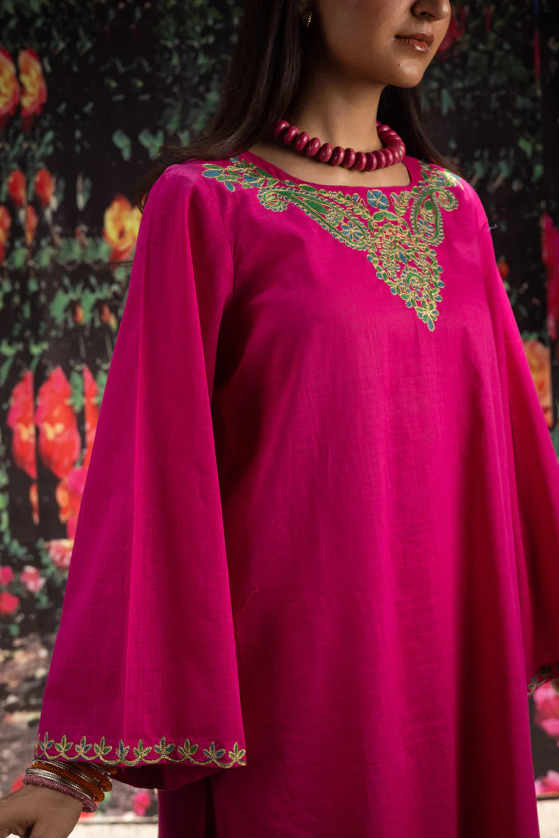 EMBROIDERED PERSIAN PETALS SET
