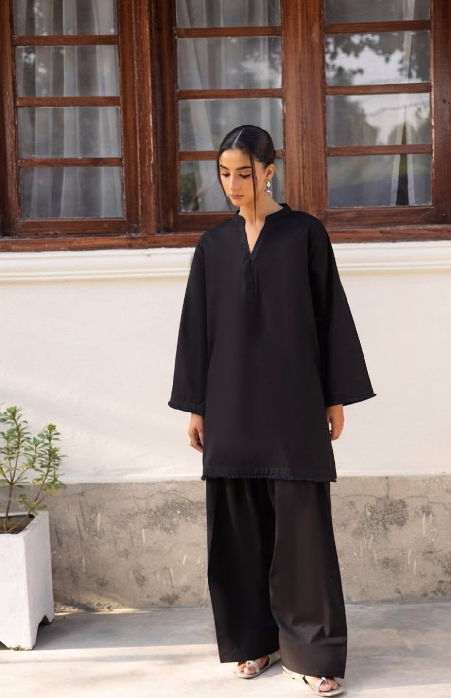 Classic Black 2-Piece Lawn Shalwar Kameez