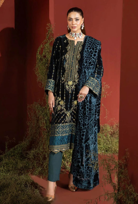 Plachi-1418 Stitched Embroidered Velvet Salwar Kameez with Velvet Shawl