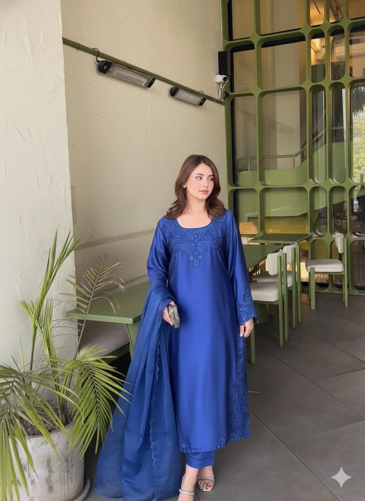 Short Silk Long Shirt with Cutwork Details & Chiffon Dupatta – 3 Piece Set