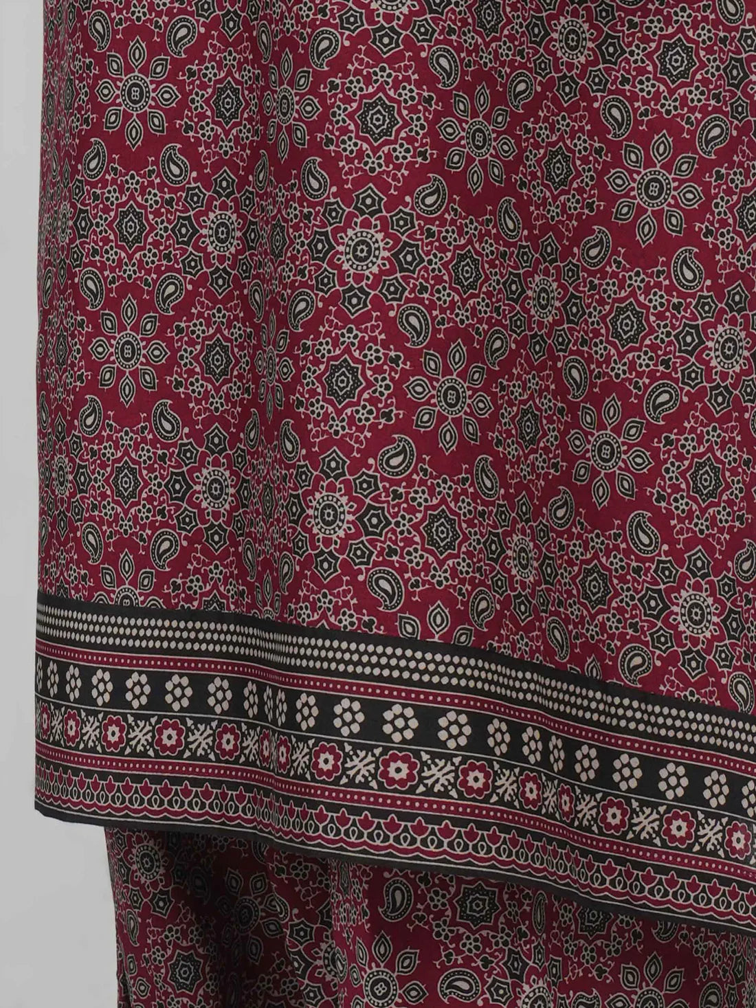 2 Piece Lawn Suit- Embroidered (Pret)