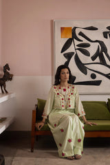 HAND-CRAFTED ROSETTES REVERIE ENSEMBLE