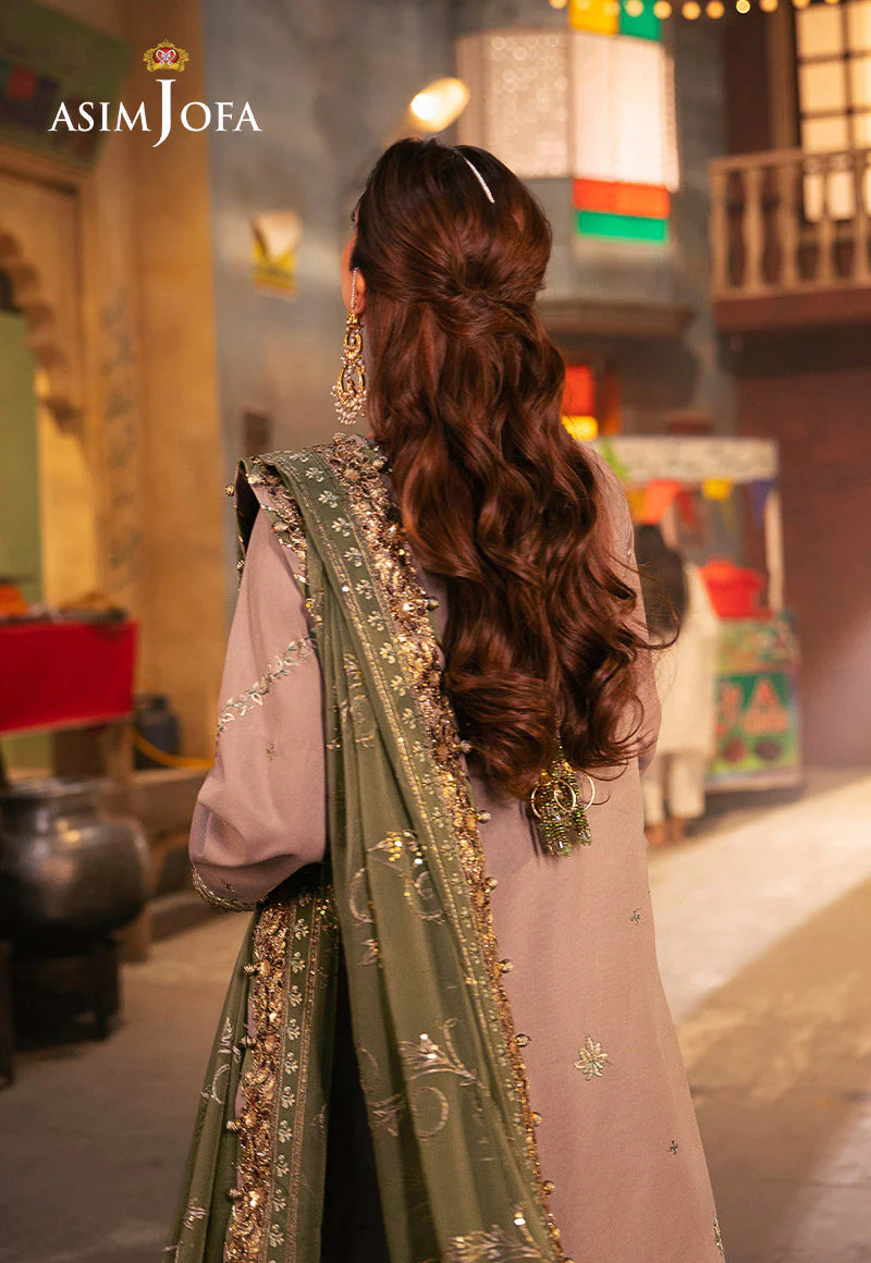 back view ofAsim Jofa beige embroidered twisted silk 3-piece suit