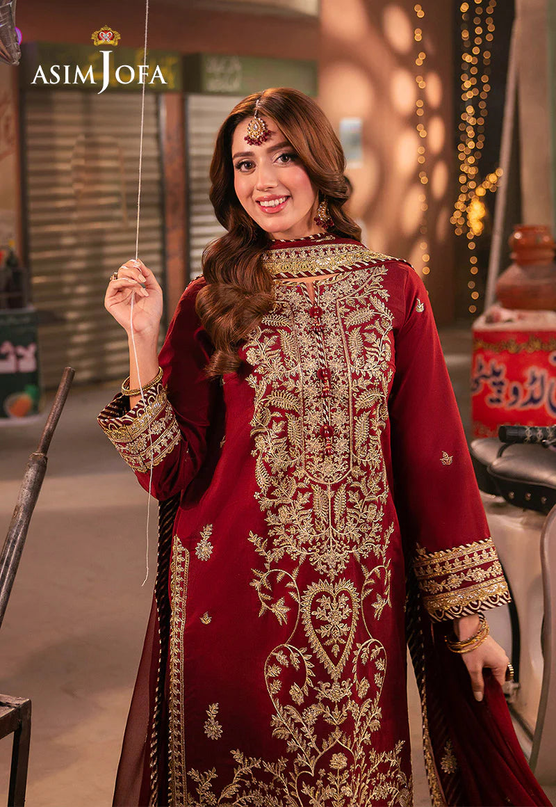 Asim Jofa terracotta ensemble with detailed embroidery and chiffon dupatta