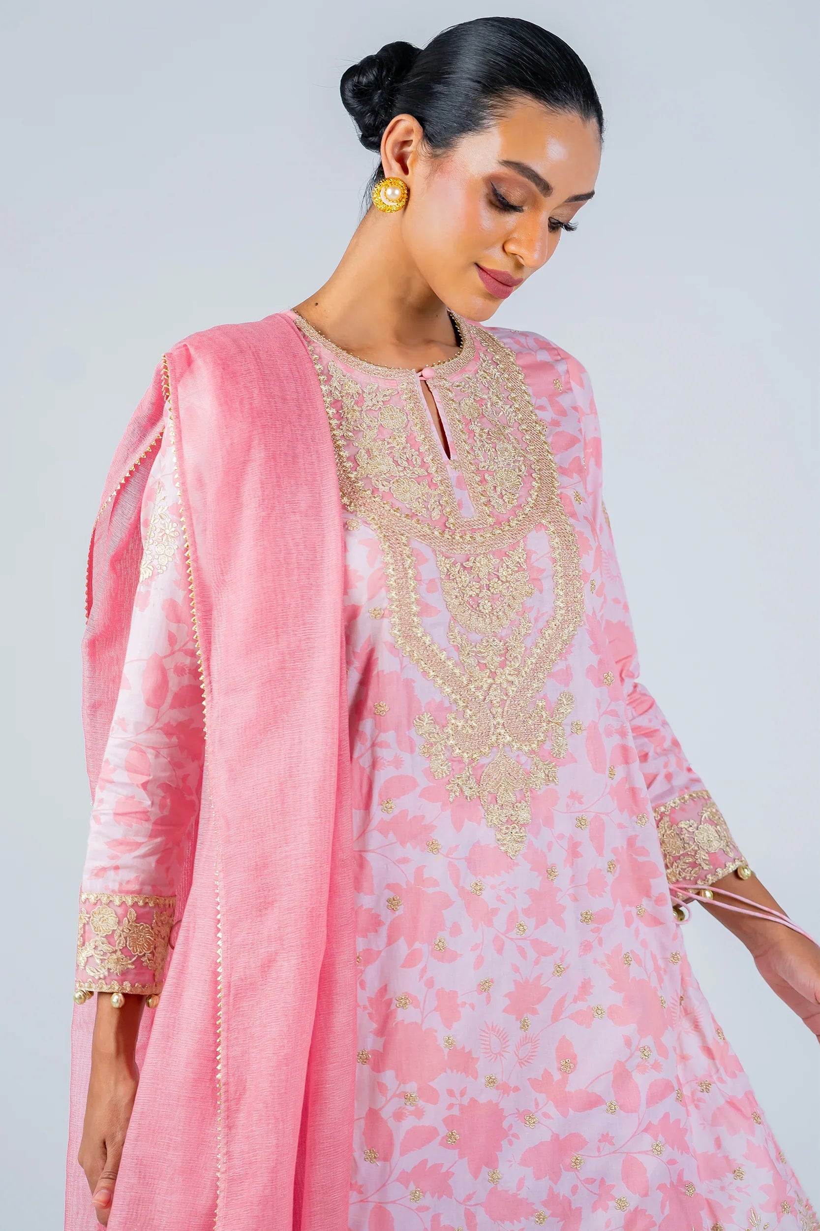 Pink Carnation 3-piece kurta and gharara set, perfect for Eid