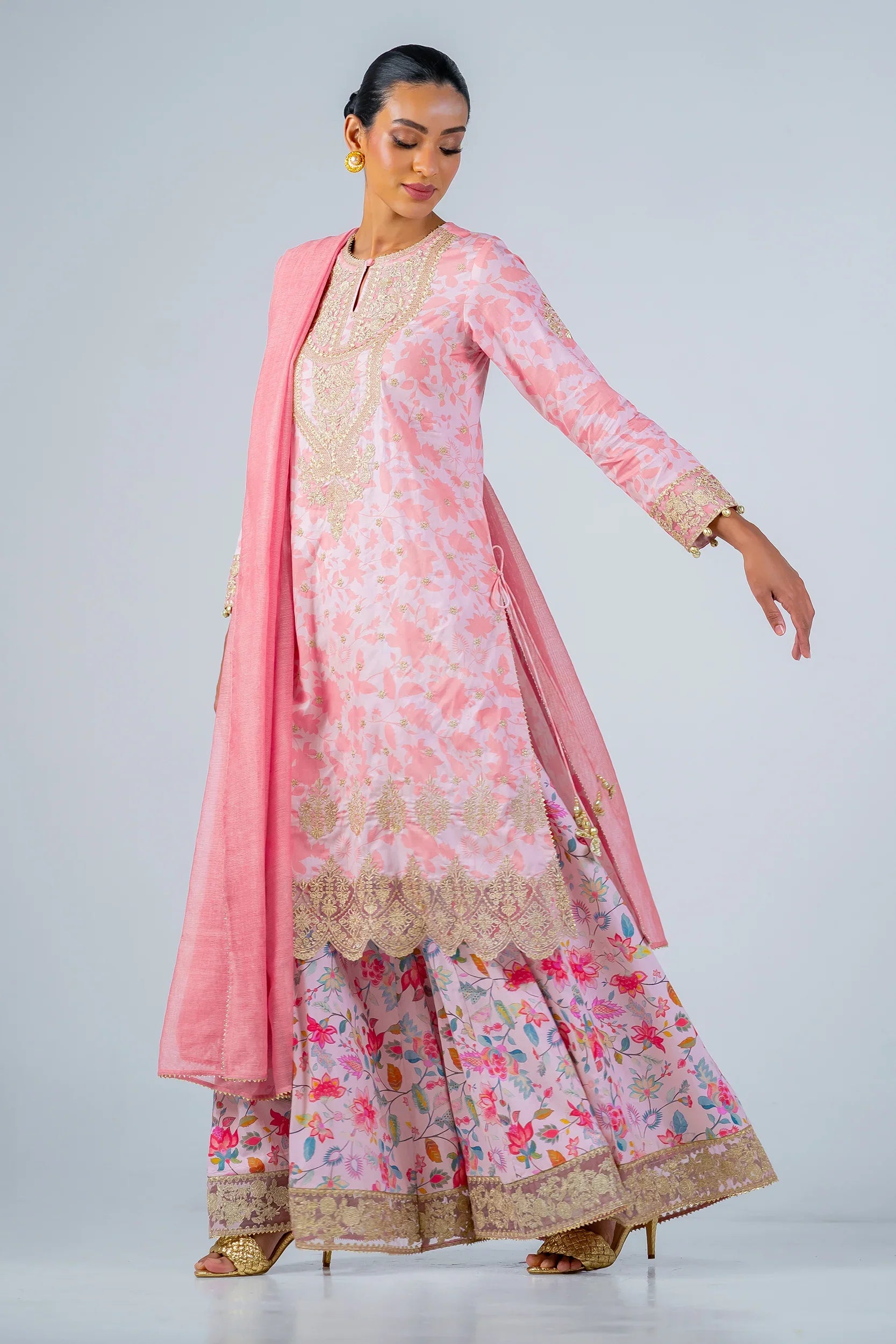 Digital print women’s kurta with gharara, Pakistani Eid wear