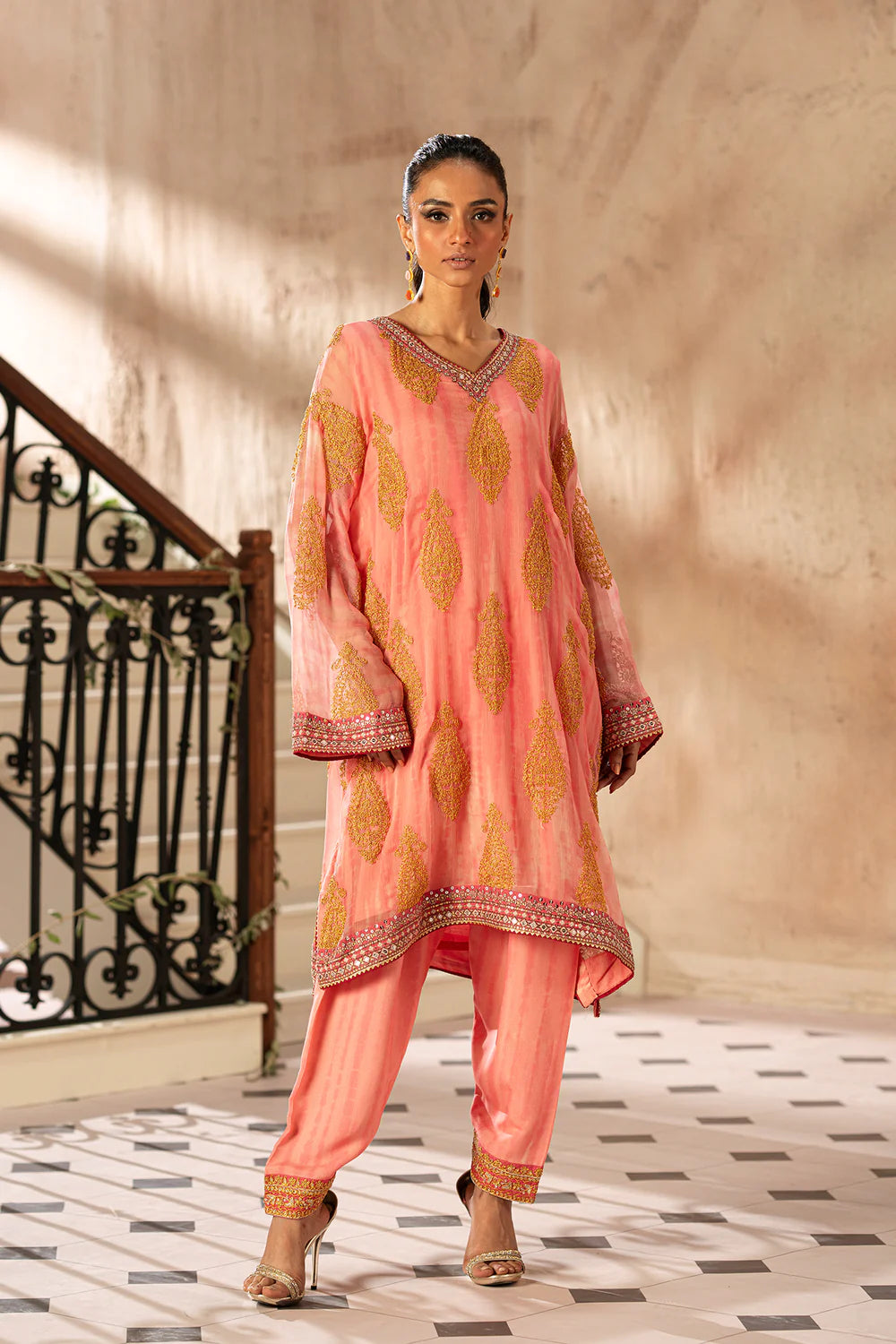 Embroidered 2-Piece Suit – Baby Coral