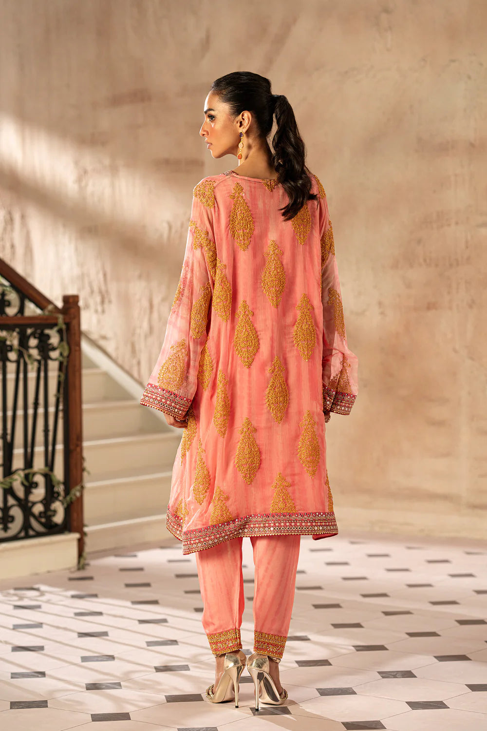 Embroidered 2-Piece Suit – Baby Coral