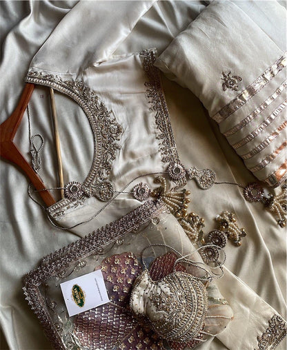 Rubru-Nikkah Lehnga Set