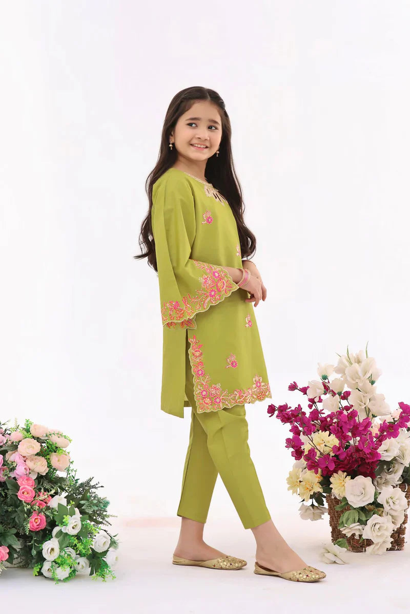 Side view of Dhani Green 2-piece kurta set with trouser