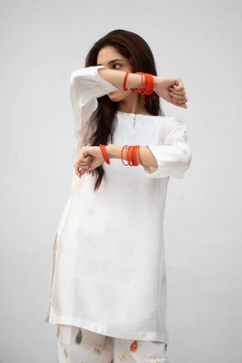 MSP-010-AYSE | White Seesha Silk With 3 Tone Dupatta