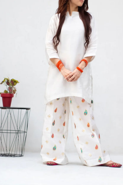 MSP-010-AYSE | White Seesha Silk With 3 Tone Dupatta