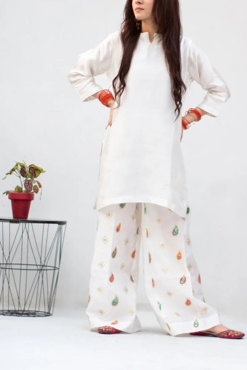 MSP-010-AYSE | White Seesha Silk With 3 Tone Dupatta