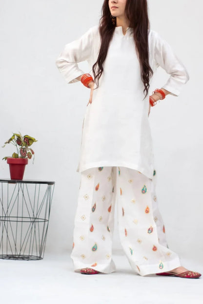 MSP-010-AYSE | White Seesha Silk With 3 Tone Dupatta