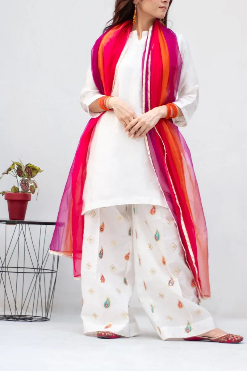 MSP-010-AYSE | White Seesha Silk With 3 Tone Dupatta