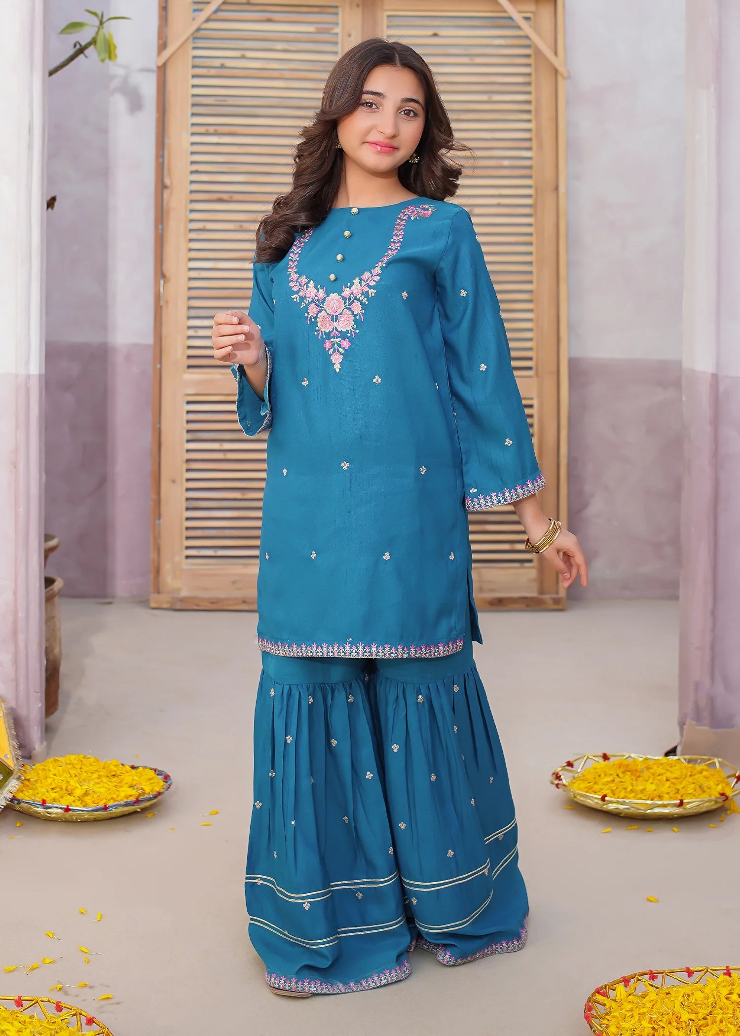 3 Piece Rawsilk Green Embroidered Gharara