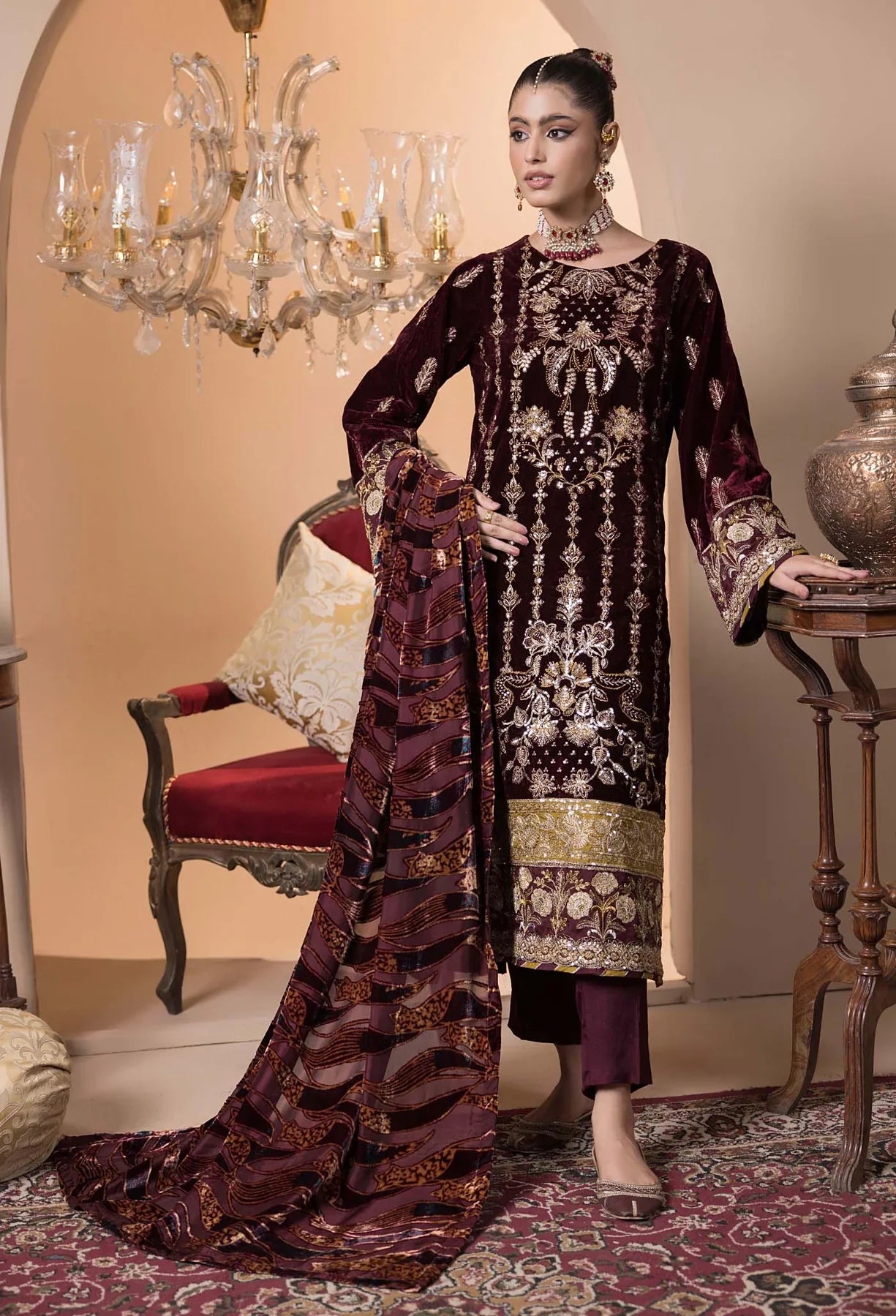 Plachi-4232 Stitched Embroidered Velvet Salwar Kameez with Velvet Shawl