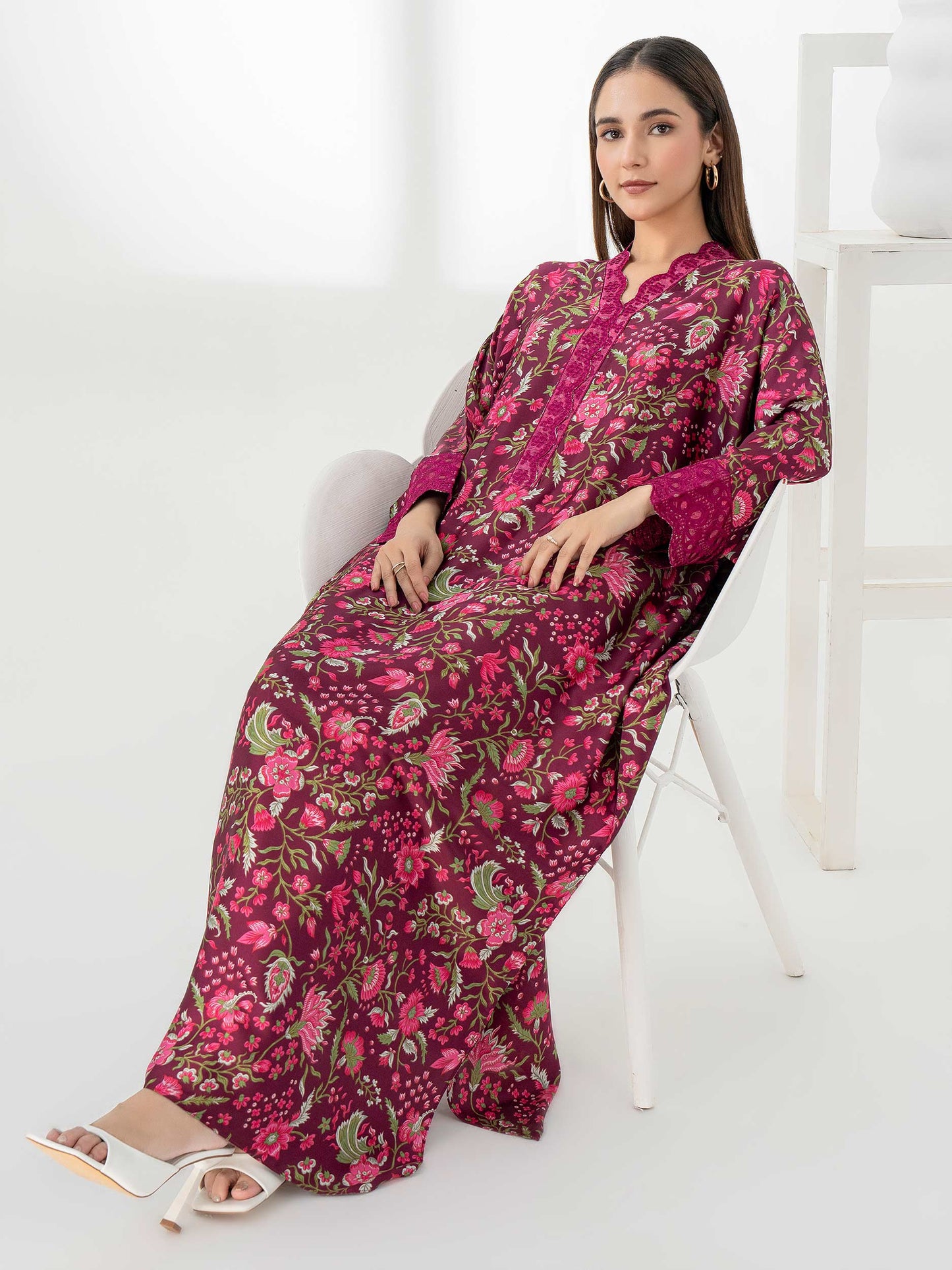 Silk-Kaftan-Embroidered-Pret