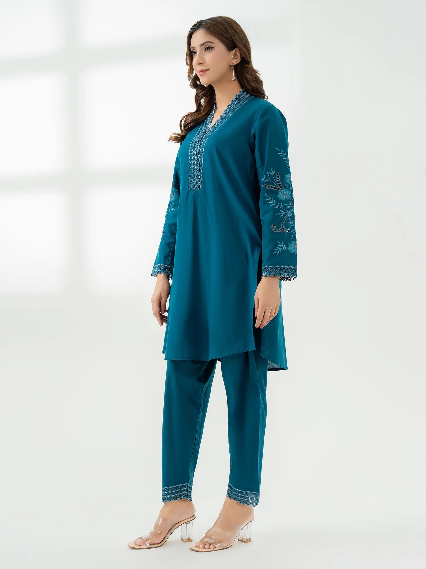 TealKhaddar2-pieceembroideredsuitwithshirtandtrousers