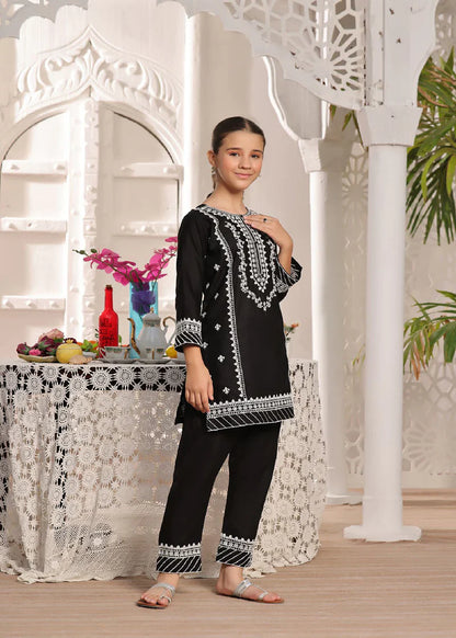 Ayeza Girls Trouser and Kurti - Side View