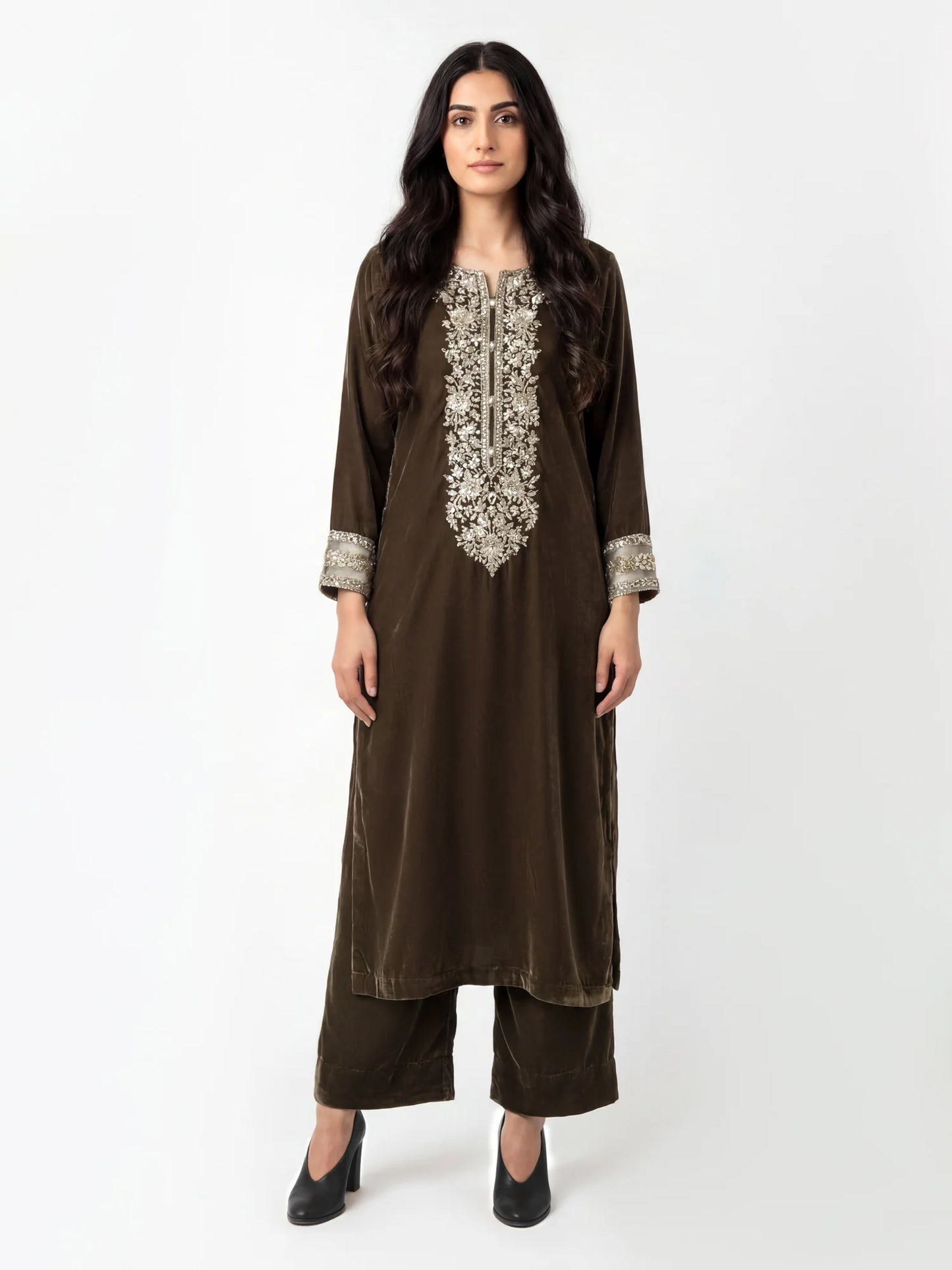 2 Piece Velvet Suit- Embroidered (Pret)