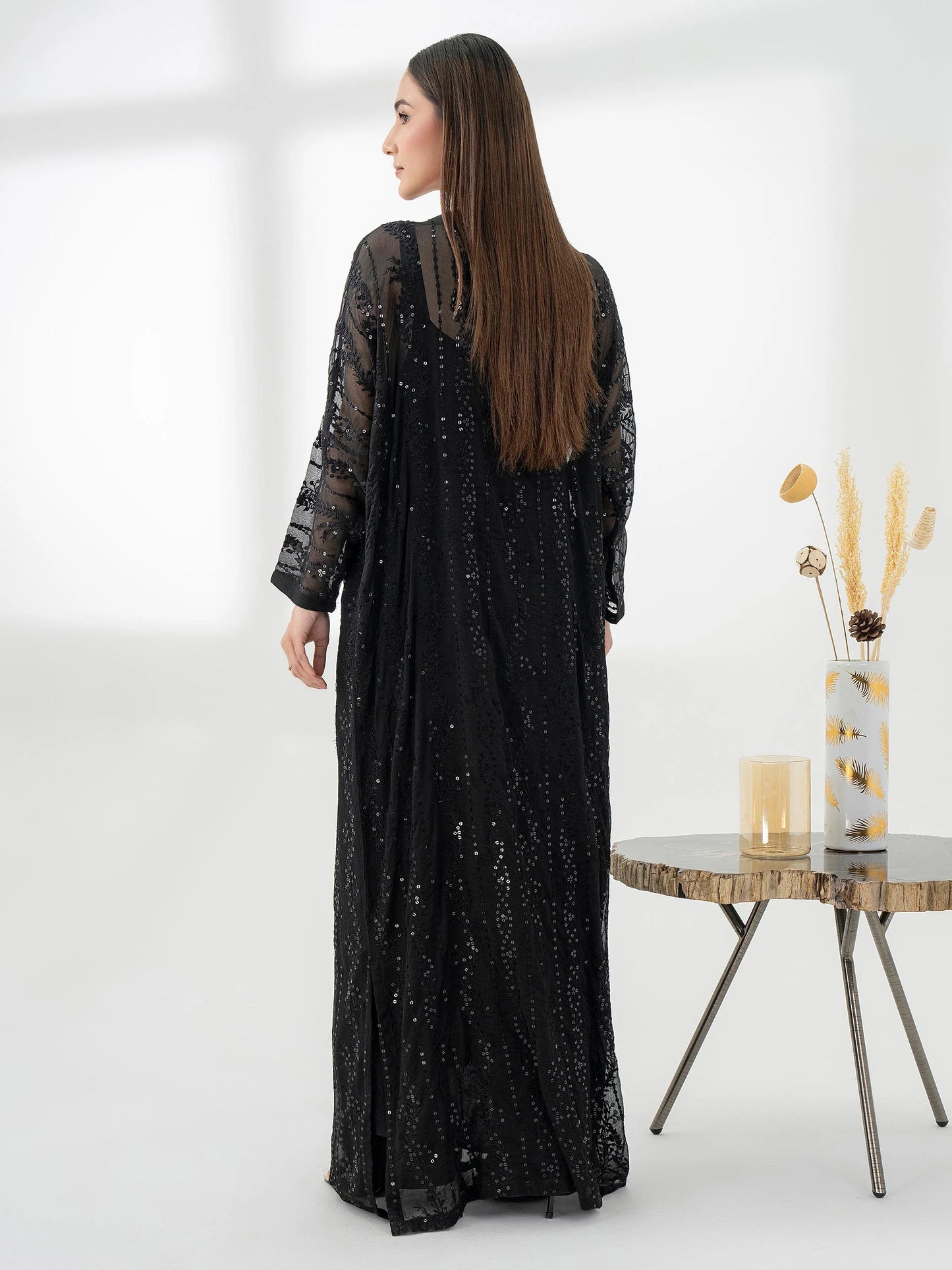 back-view-of-Chiffon-Kaftan-Embellished-Pret