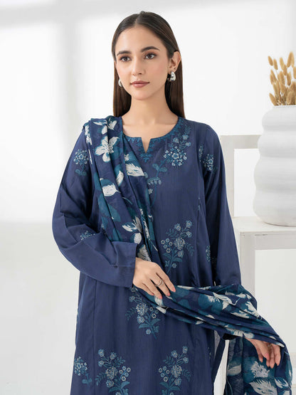 close-3-Piece-Raw-Silk-Suit-Embroidered-Pret