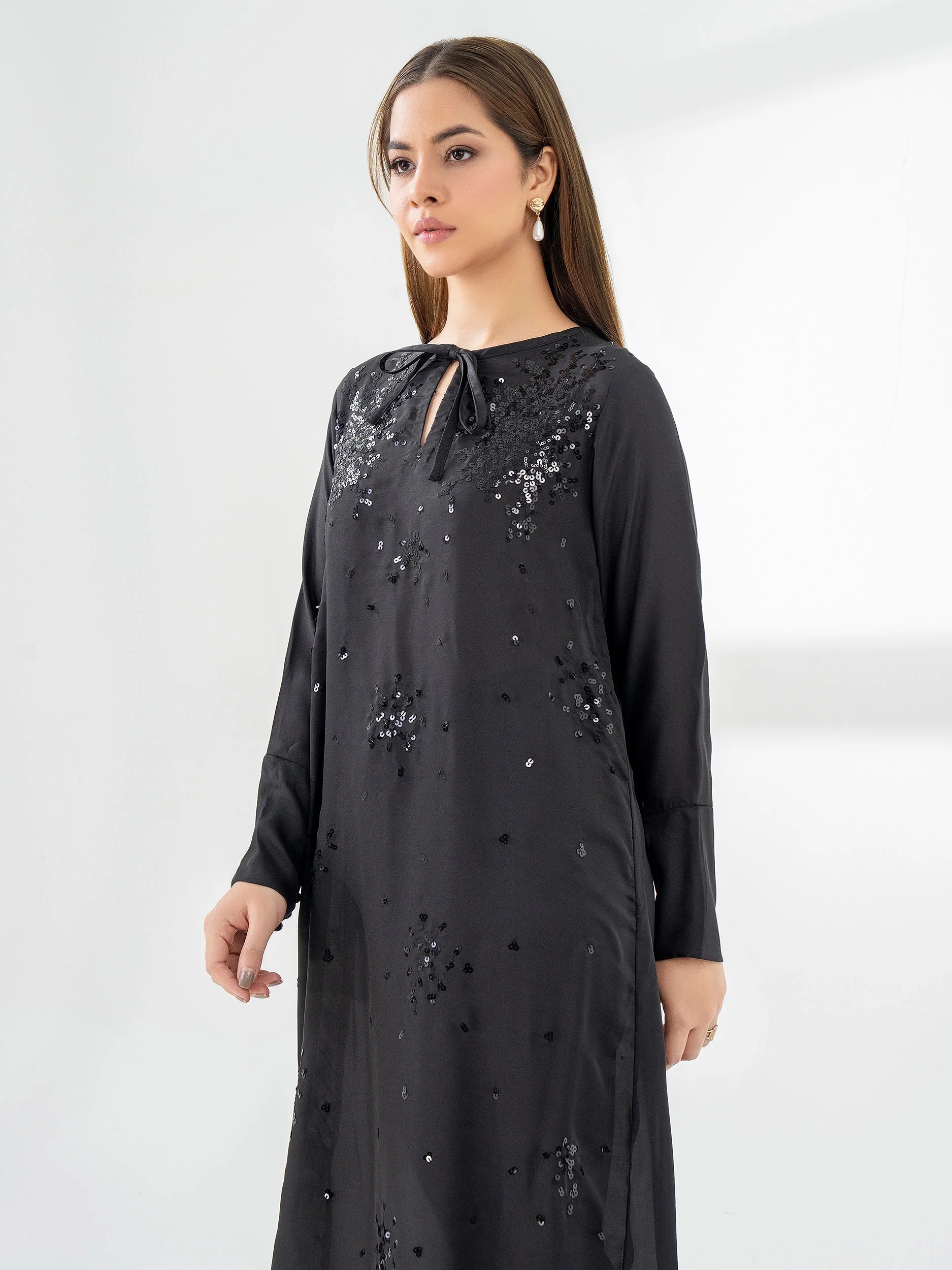 close-Silk-Shirt-Embroidered-Pret