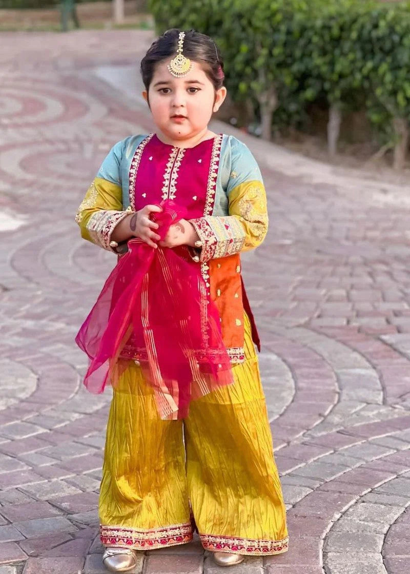 Hera kurta set with dupatta and trouser for girls