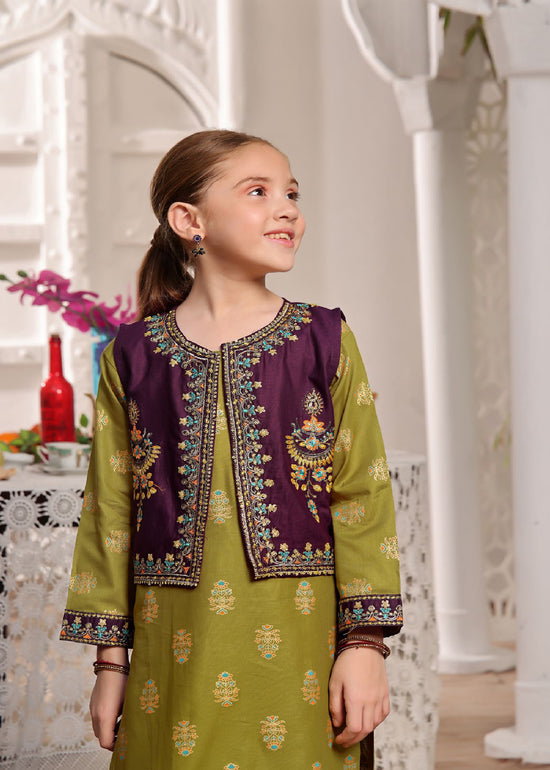 Embroidered Koti kurta set for girls by Mahaba Studio