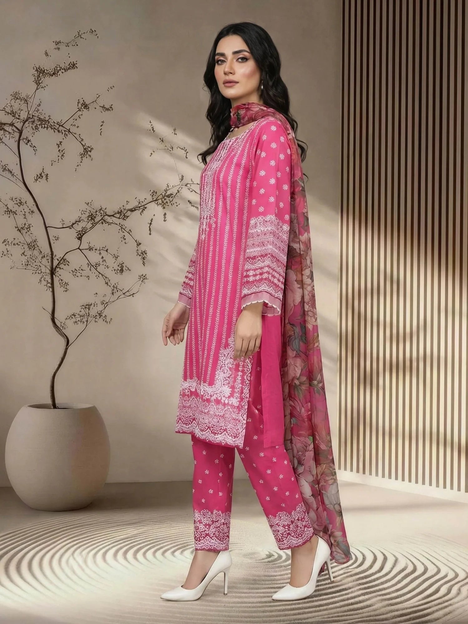 3 Piece Lawn Suit- Embroidered (Pret)