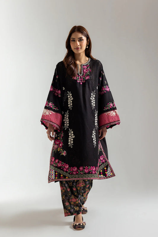 EMBROIDERED SUIT