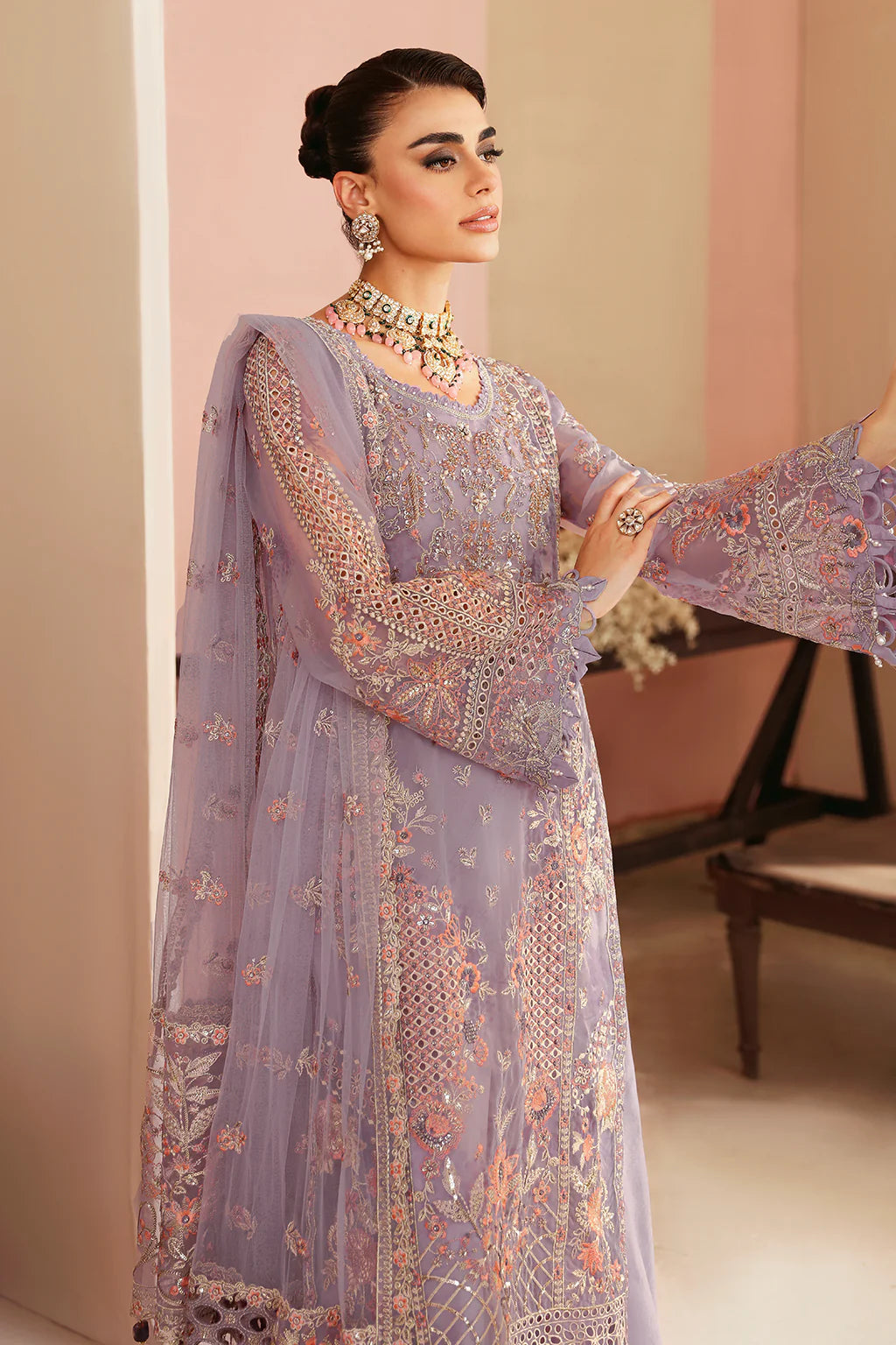 side-E-201-Embroidered-Organza-suit-with-Net-Dupatta