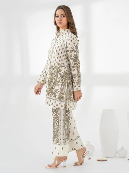 side-look-2-Piece-Khaddar-Suit-Paste-Print-Pret